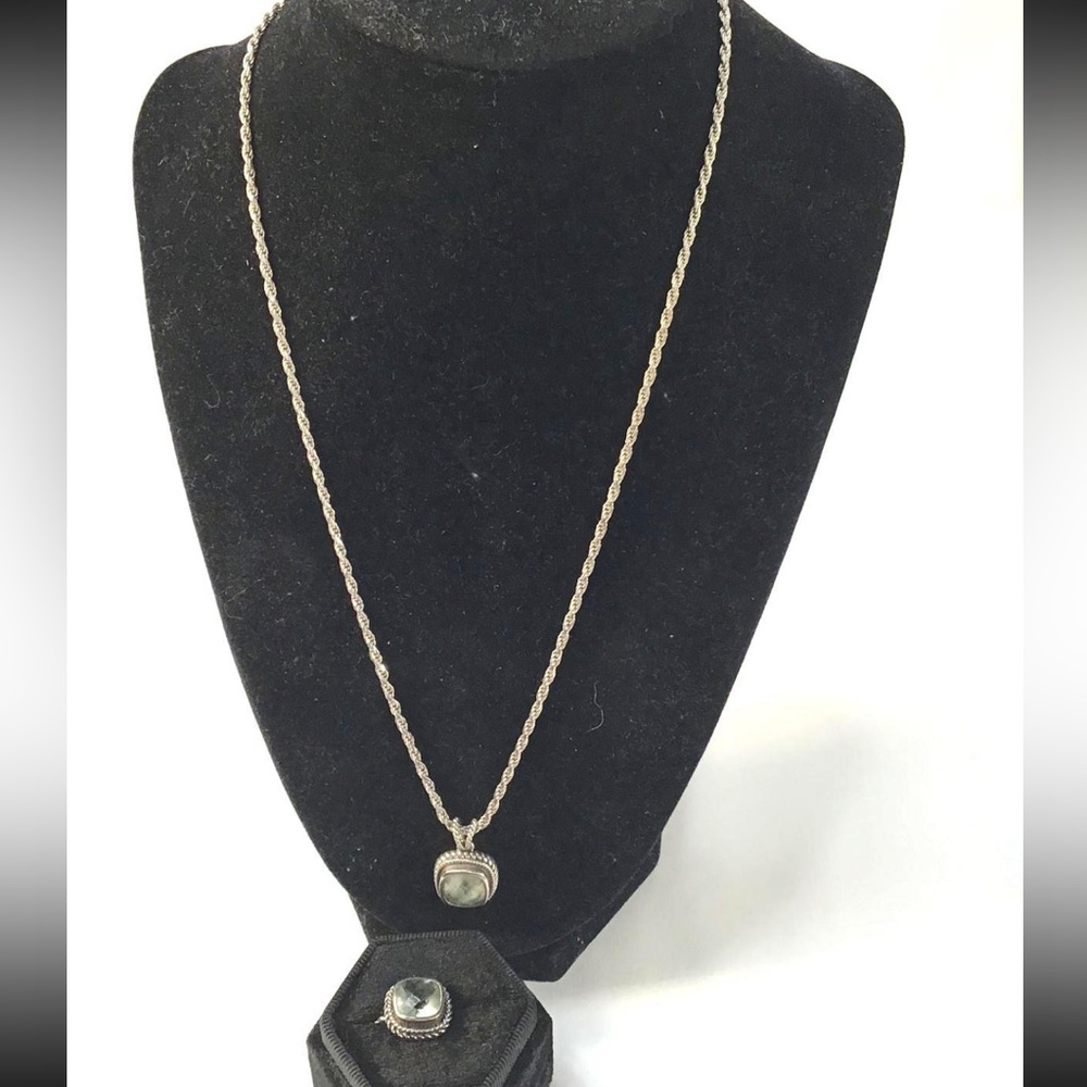 Women’s Elegant 925 Sterling Silver Necklace and Ring Set 20.1g